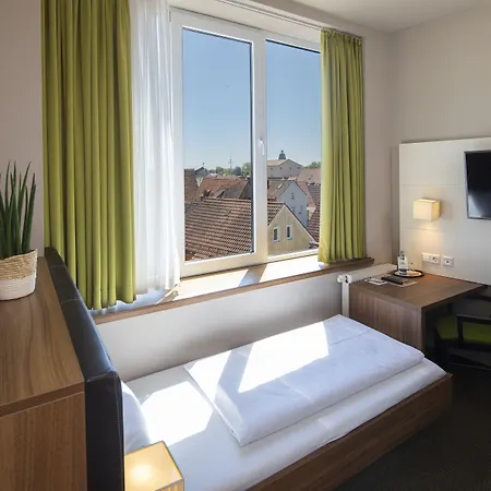 מלון Joesepp's Am Schweizerberg