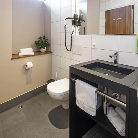 מלון Joesepp's Am Schweizerberg