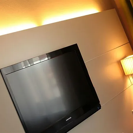 מלון Joesepp's Am Schweizerberg ממינגן